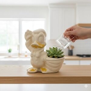 Vintage‎ Ceramic Duck Planter Wall Pocket Yellow Beak Retro Home Decor Figurine